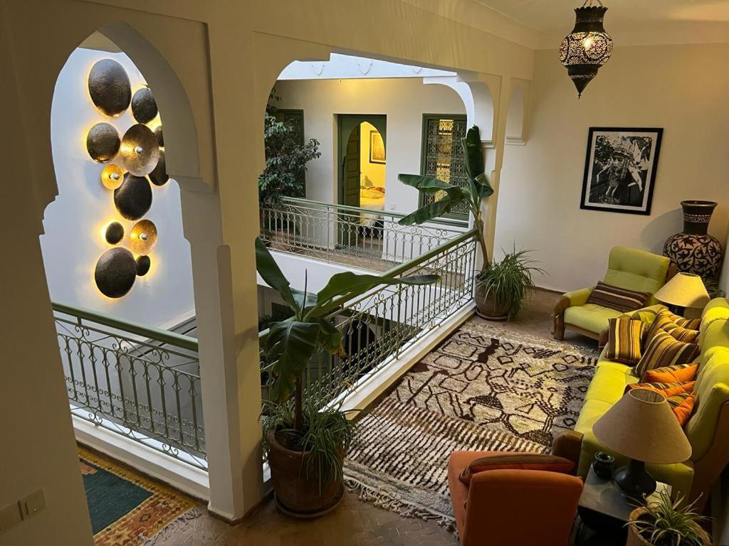 Riad Dar Adal Exclusivite 2 A 6 Personnes Petit Dejeuner Compris Place Jemaa El Fna Marraquexe Exterior foto