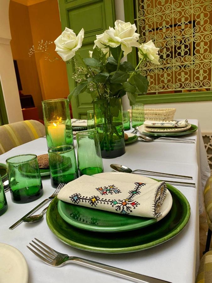 Riad Dar Adal Exclusivite 2 A 6 Personnes Petit Dejeuner Compris Place Jemaa El Fna Marraquexe Exterior foto